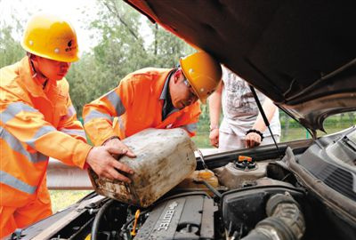 平谷区剑阁道路救援